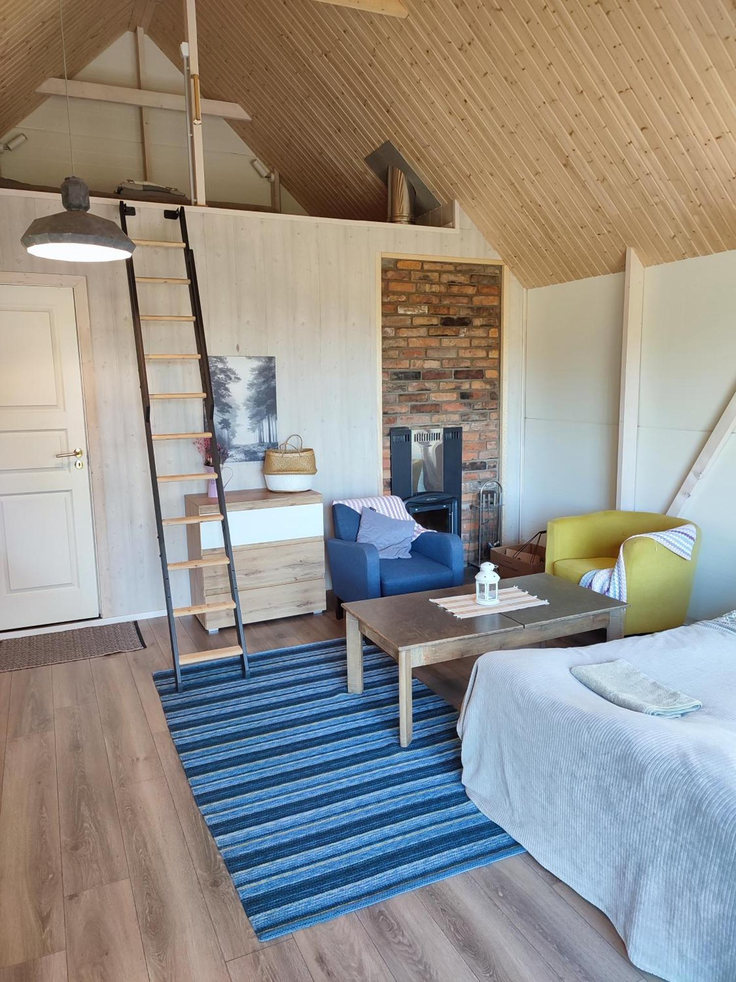 Modern Sauna Cabin In Horse Ranch Liyeplauke Luaran gambar